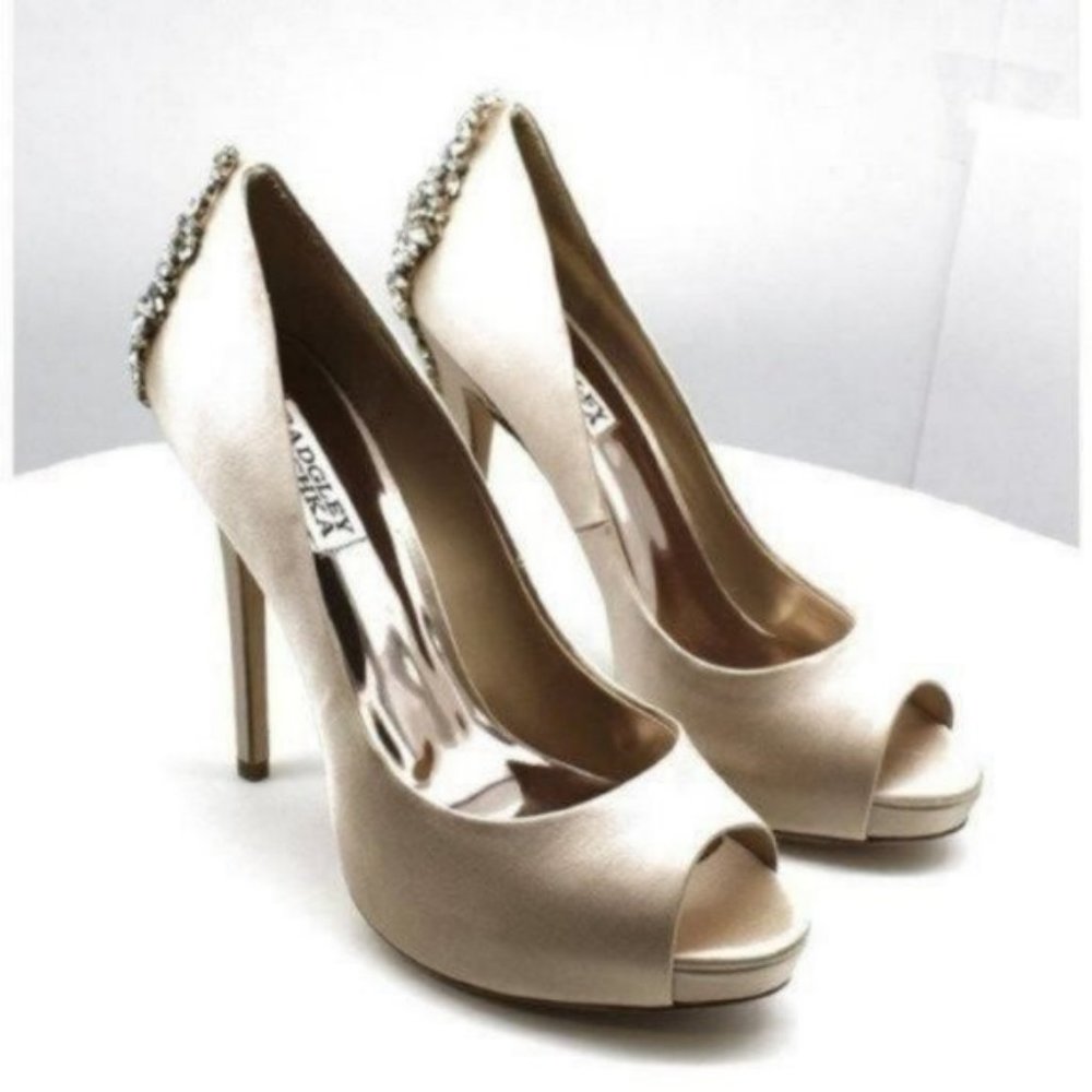 Badgley Mischka Kiara Embellished Peep-Toe Evening Pumps(size 8.5)